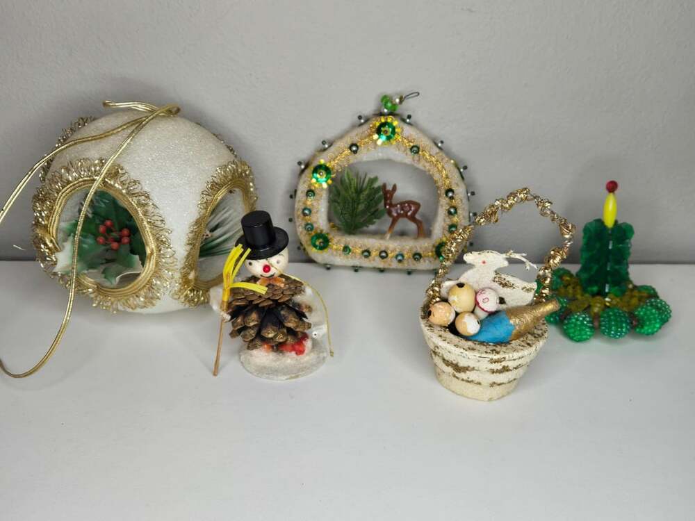 Vintage Mid Century Handmade Christmas Diorama Ornaments Set of 5